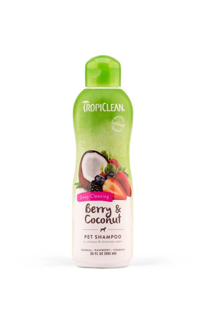TropiClean Deep Cleanse Pet Shampoo Berry and Coconut 20oz