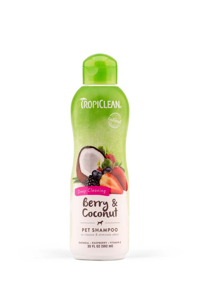 TropiClean Deep Cleanse Pet Shampoo Berry and Coconut 20oz