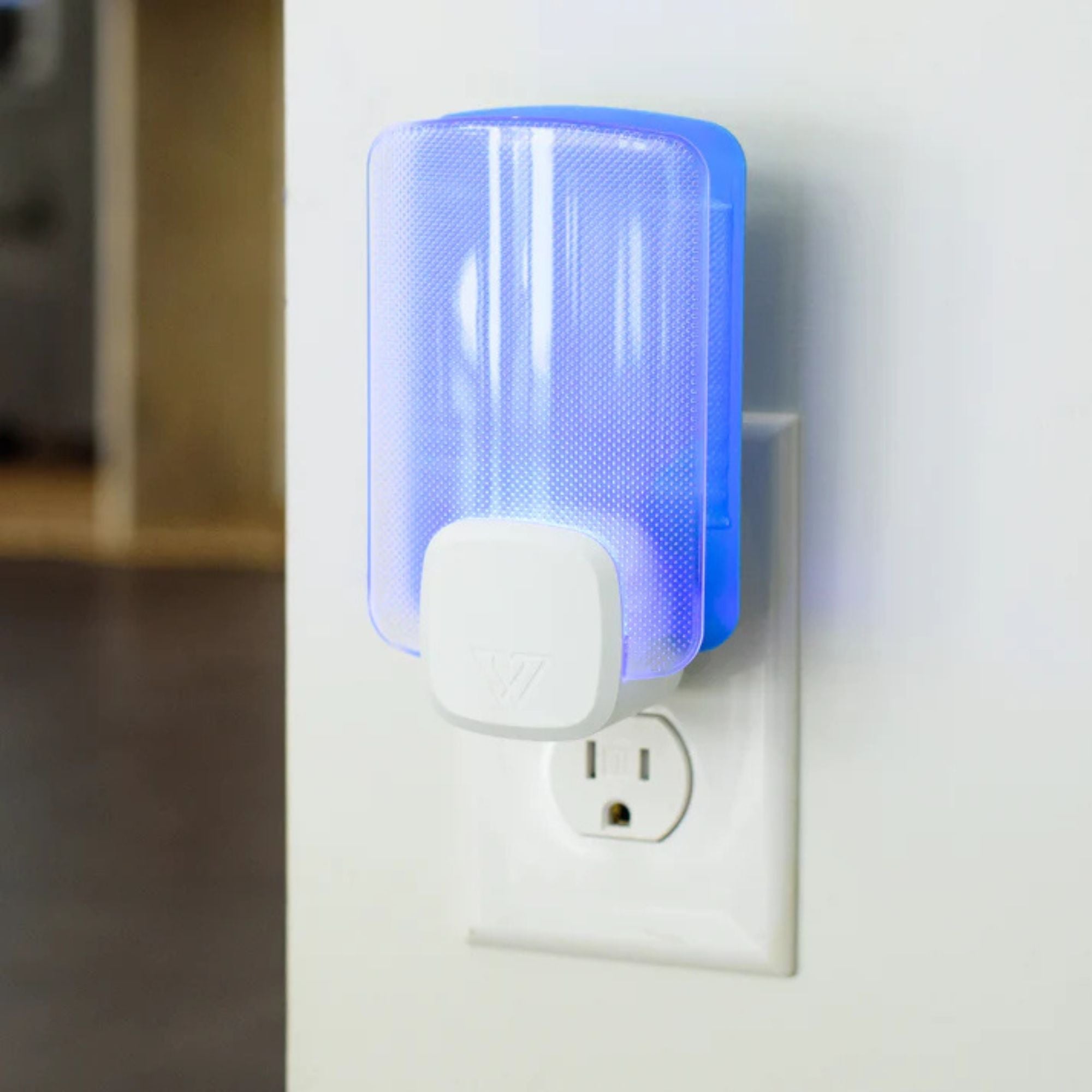 Wondercide Flying Insect Trap Light Starter Kit